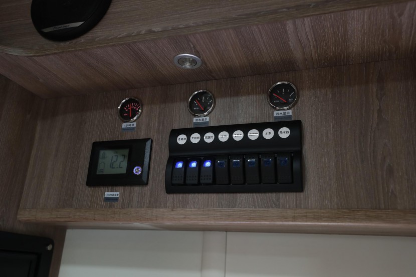 赛德房车国产依维柯C型房车 50.8万 WLH_1808