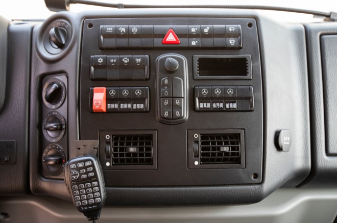 越野王者，当仁不让——诺马迪森“撼路者U4023”