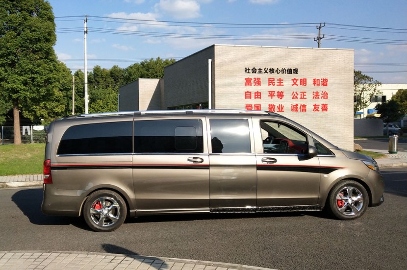 AM房车奔驰Metris-AM600L商务车 218万元 AM600L外观4