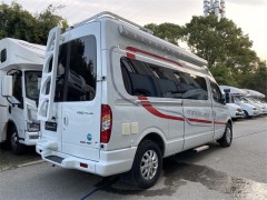 上汽大通 20款大通V80 B型房车