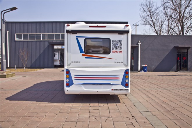亚特房车 芳语之韵尊尚双扩展国产依维柯手动挡房车 62.8万元 IMG_6208