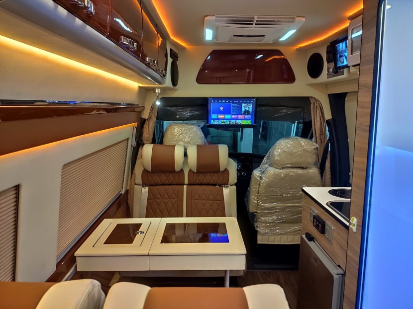 尚旅福特新世代B型房车，手动国六排放最新报价微信图片_20210219155301