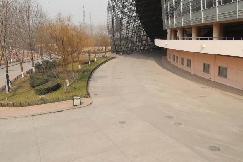 3.31郑州房车展场地河南省体育中心 WLH_3436