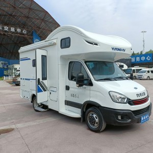 宇通 C530依维柯欧盛