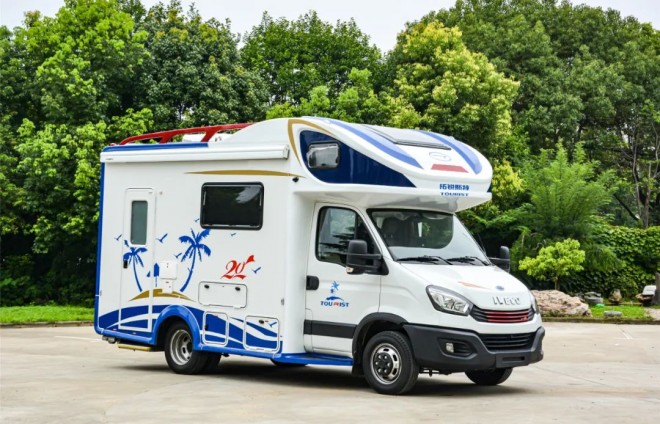 疯抢星期五｜拓锐斯特房车超级特价3?.8w万！仅此一台!