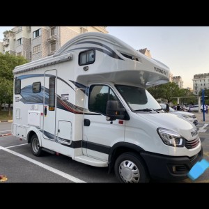 宇通 2021款C533 休闲娱乐版