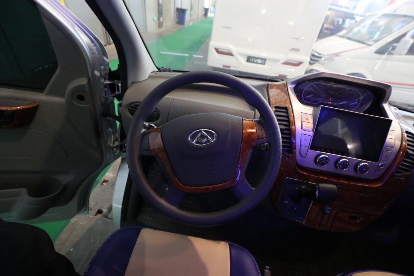 景致房车大通V80加长轴商通版 42万 WLH_5739