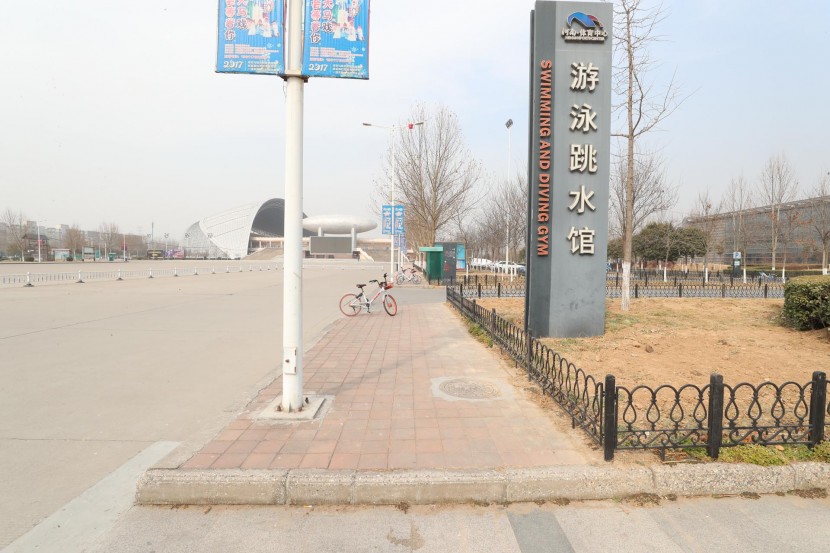 3.31郑州房车展场地河南省体育中心 WLH_3262