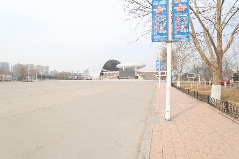 3.31郑州房车展场地河南省体育中心 WLH_3271