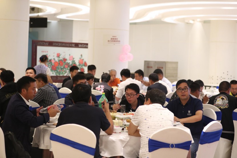 中原文化旅游产业博览会暨房车旅游网中秋答谢晚宴圆满结束 WLH_9245