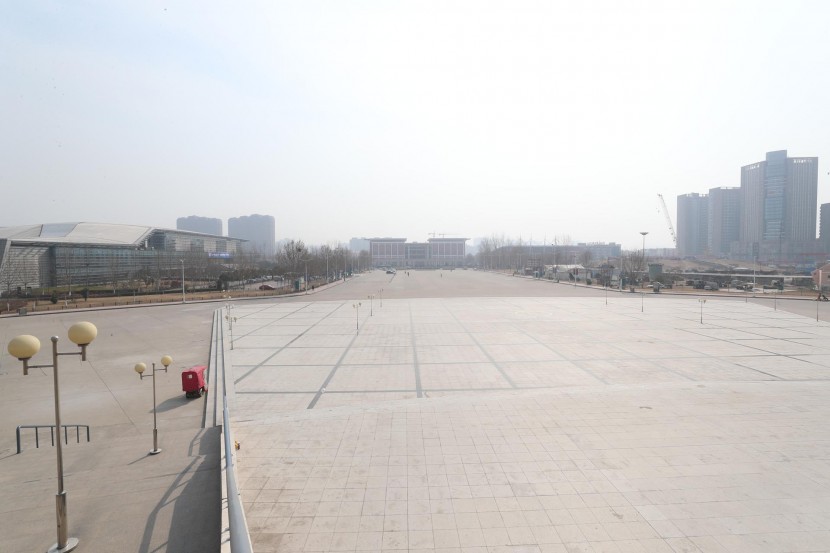 3.31郑州房车展场地河南省体育中心 WLH_2967