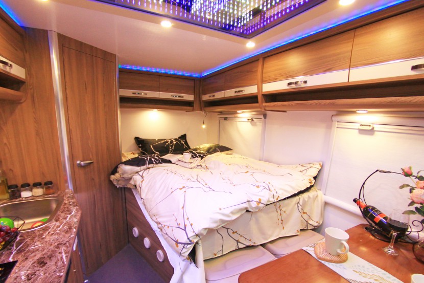 法美瑞大通L008-旅居版房车  40.8万元 IMG_7656