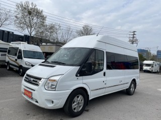 福客特房车 B型