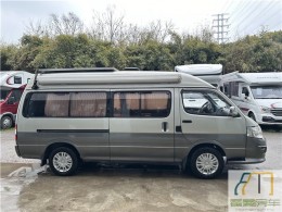 金旅海狮 18款B型房车