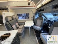 宇通 23款宇通大通V90B型房车