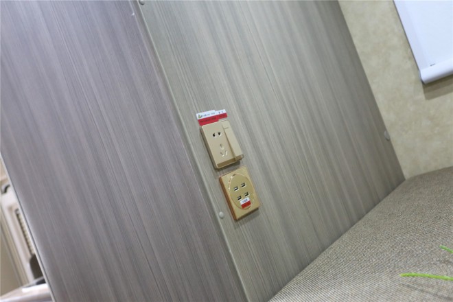 拓锐斯特依维柯C型欧畅版TIC-622 93.8万起 00001509