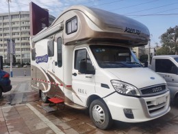 宇通 2020款C535旗舰版双拓展