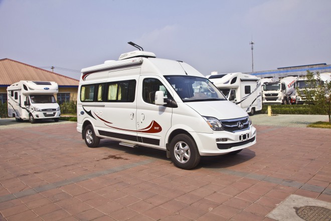 亚特房车 芳语之韵睿智大通自动挡房车 35.8万元 IMG_4723