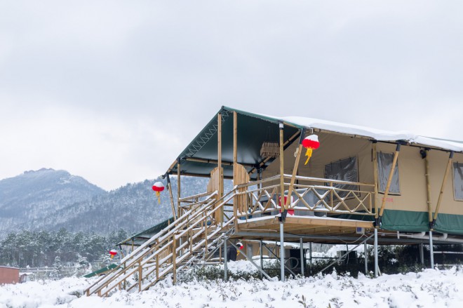 茅山宝盛园野奢帐篷酒店雪景