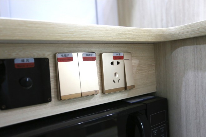 拓锐斯特依维柯C型欧亚版TIC-601 52万起 2E1A4835