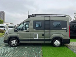 上汽大通 V90