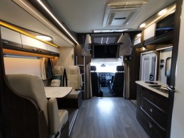 瑞弗 2022款瑞弗V820双扩展房车（巅峰版）