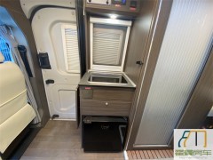 大通 22款神狐大通V90 B型房车