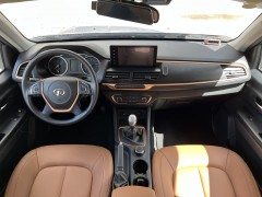 览众房车 2021款自由炮柴油版