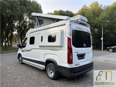 隆翠 23款上汽大通V90隆翠B型升顶房车