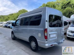 18款上汽大通V80 短轴B型房车 大通