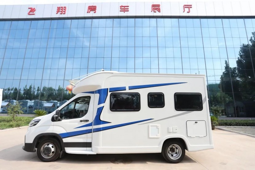 飞翔房车十款车型与您同赴9月2日郑州房车展，不同设计，各有特色，总有一款适合您！1bed233d0cba47d8e9011fbc75c7c7a5_1655653632.2013_722