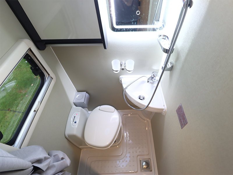 9月2日郑州房车展，宇通C520探界房车，探索美好，拥抱世界！ab3d21b6bcd27ab0327bf851e59686f7