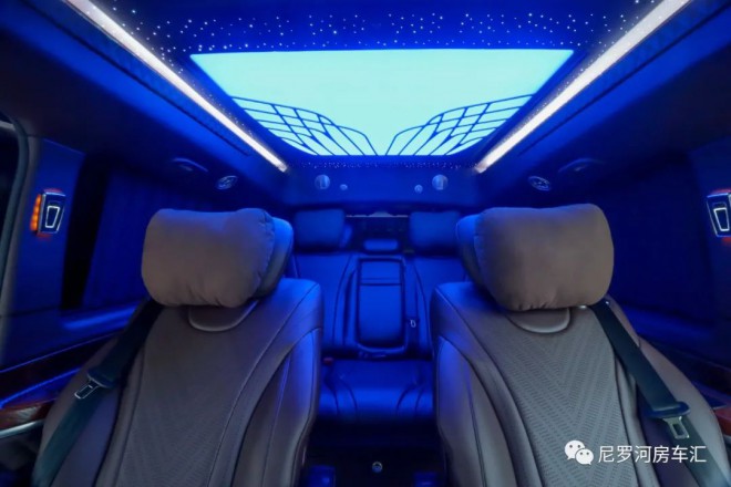 【新车到店】迈巴赫VS980L—咖啡棕图片