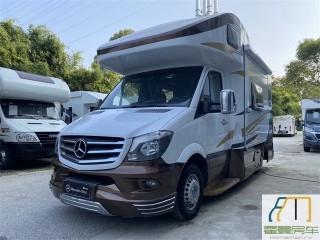 奔驰 2017款奔驰双拓展C型房车