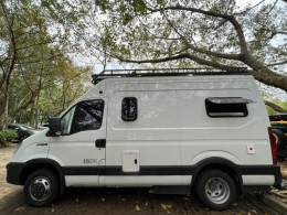 拓锐斯特房车 VanlifeB型房车