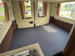 卫航房车 2017款加长轴B型商旅版