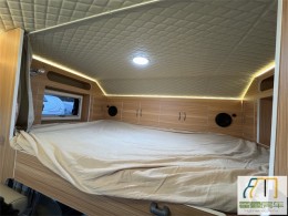 豪沃 2024 款重汽豪沃 C型拓展旅居房车