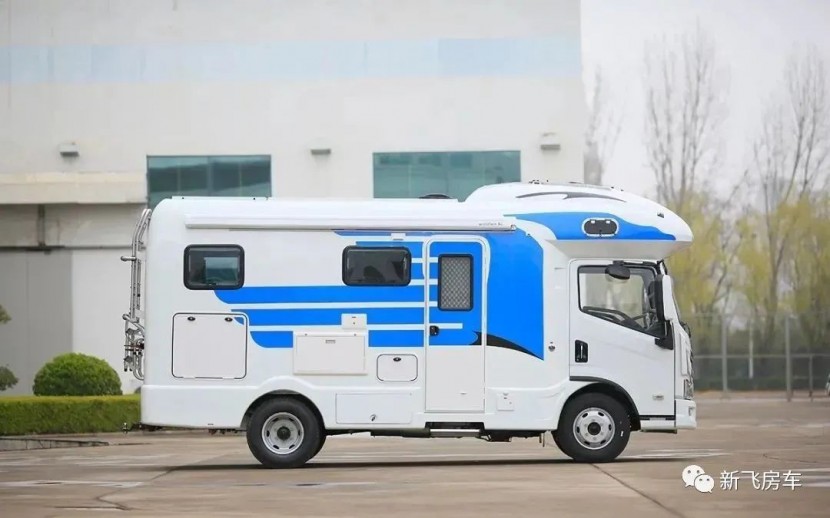 9月2日郑州房车展，新飞H300尊享版自动挡现车，阅尽山川，不忘初心！42625c04272fafe63a4e57cc76026b3e