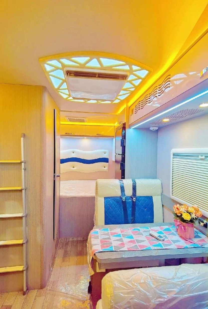 9月2日郑州房车展，都市丛林经典C型后横床房车，宽敞舒适，一车无忧！27e3a3b933b84665c6076dad334a1b20