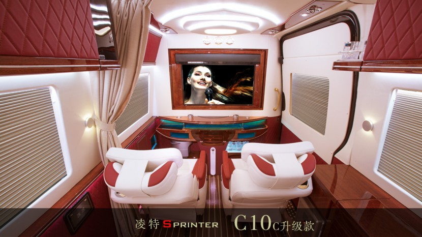 卡尔森C10C升级款奔驰商务车卓越设计、功能齐全，兼商务与旅居于一体20170927224557_2204
