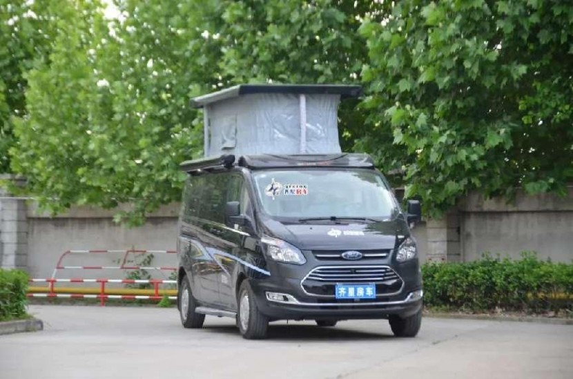 齐星福特新全顺低顶房车，邀您参加9月2日郑州房车展，齐头并进，共赴繁星！23f90ea56df73214589930bf1e604820_1655042677.3628_786