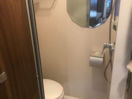 宇通凯伦宾威 大通C型大额头