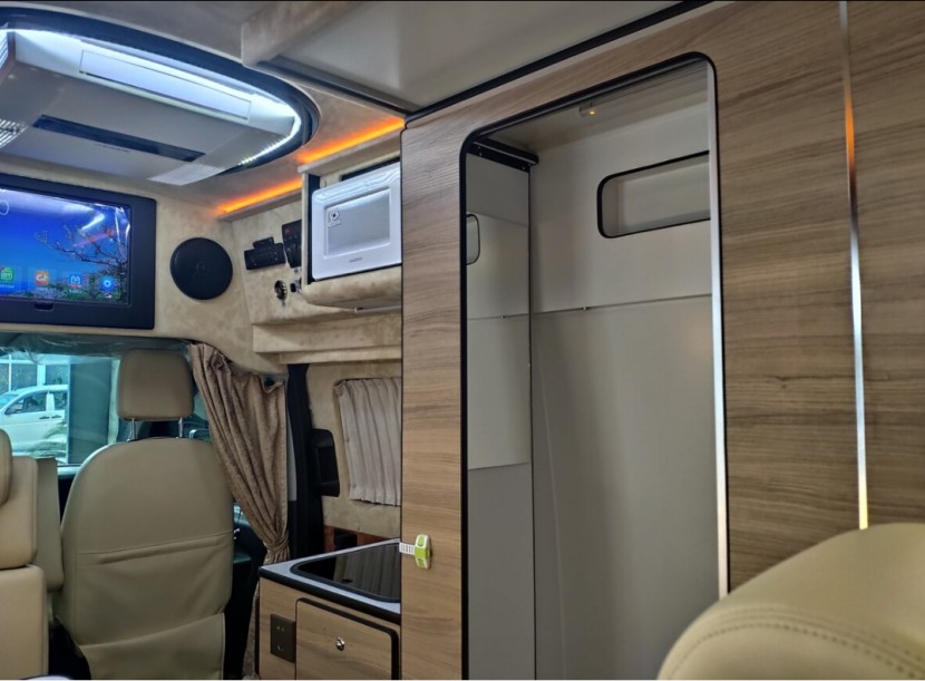 尚旅福特新全顺梦骑士豪华版，走到灯火通明，看遍世间辽阔b92c296fbbc3d627d6d6930285994152