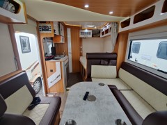新星 2020款依途C600风尚款