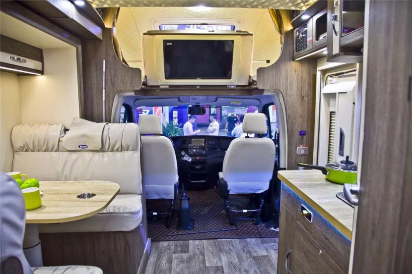 优化升级不断全新亚特尊尚型双扩展实拍