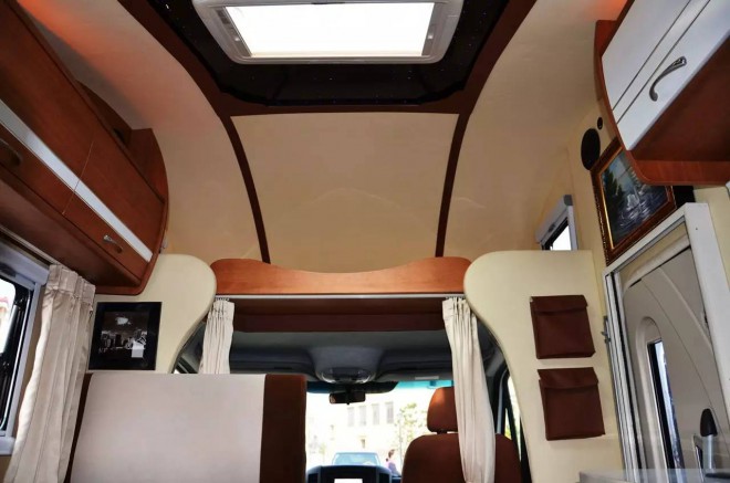 直降50万！独家团购108万即可抢购158万春田奔驰斯宾特524顶配房车640?wx_fmt=jpeg&tp=webp&wxfrom=5&wx_lazy=1