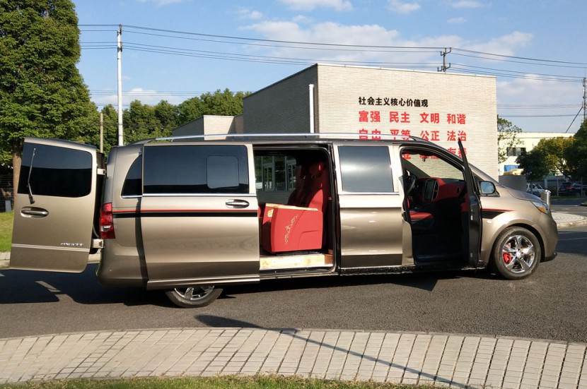 AM房车奔驰Metris-AM600L商务车 218万元 AM600L外观14