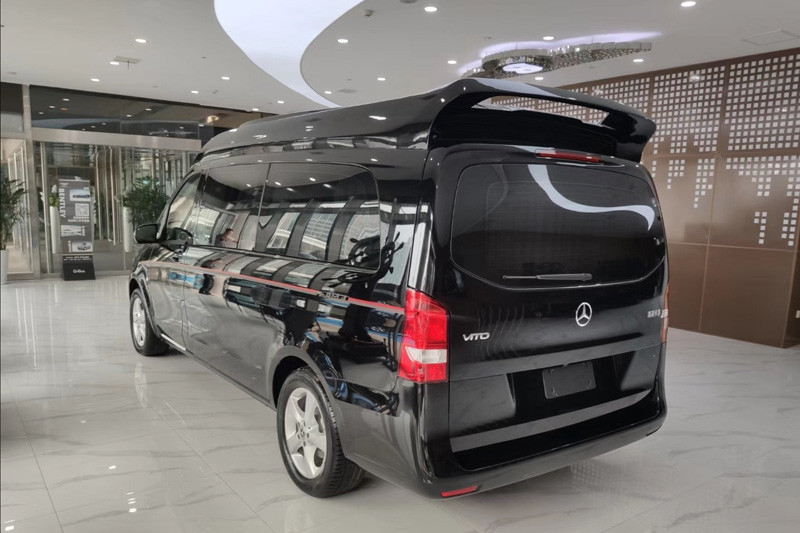 AM晓奥享驰巴洛克版带隔屏奔驰威霆商务车76.80万rBQBHF8Px2eEBmWxAAAAAEA0ZTo391