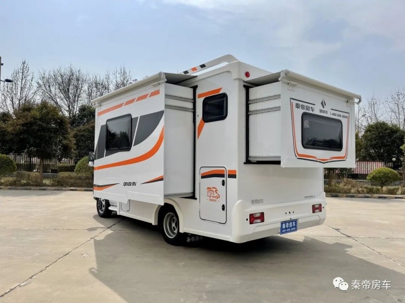 秦帝金虎双拓展房车——慢生活，慢旅行，盛夏七月，感受天地大美！83d1b403234db2a831e48d865a1026dd