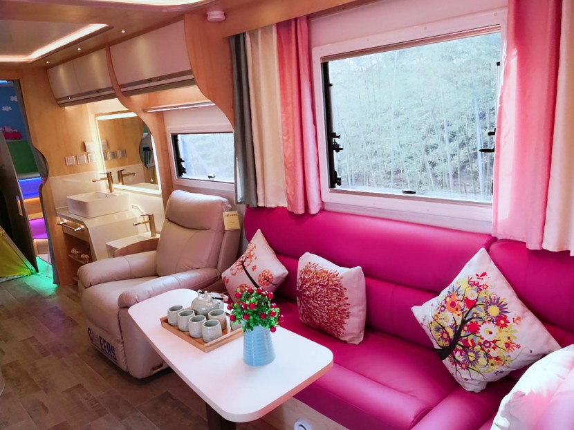 天晟房车10米营地房车  26.8万元 IMG_5610